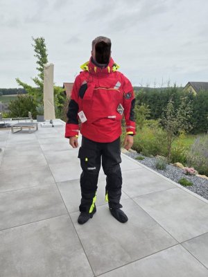 e57a8e1a-0e9e-42c0-9e48-d3d353f5a603.jpeg