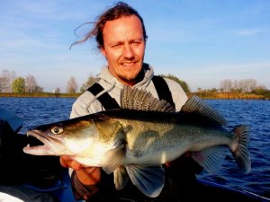 Zander neu bearbeitet.jpg