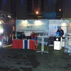 Messe 016