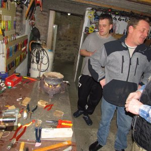 Thorsten, Uwe und Joachim in der Werkstatt