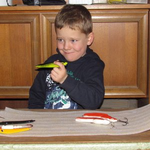 ....auch die Kleinen wollen früh anfangen, denn früh übt sich wer ein Meister werden will.