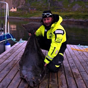 Soroya jún11 halibut 28kg