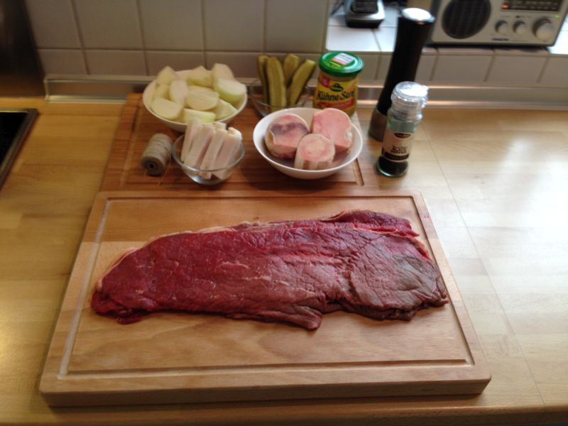 11Fleisch mit Zutaten