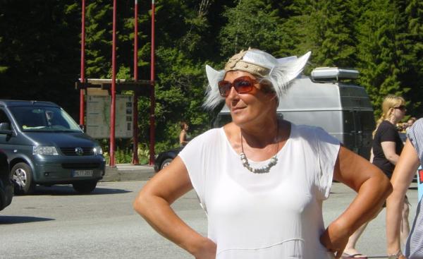 Tina mutiert zu Wickinger