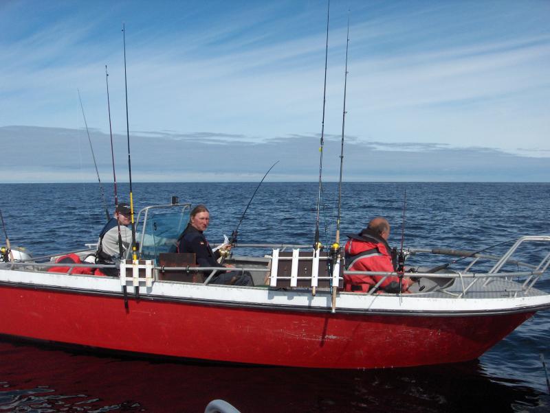 Unsere Besatzung, beobachtet und aufgenommen vom zweiten Boot unserer Truppe