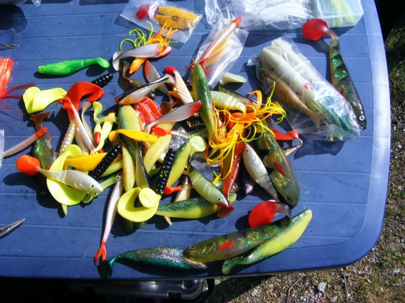 Was man ( n ) so alles nicht am Sognefjord benötigt um Fisch zu fangen ! Weg damit !!